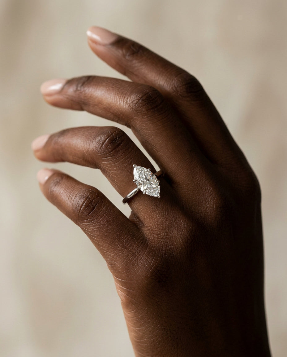 Mira marquise solitaire
